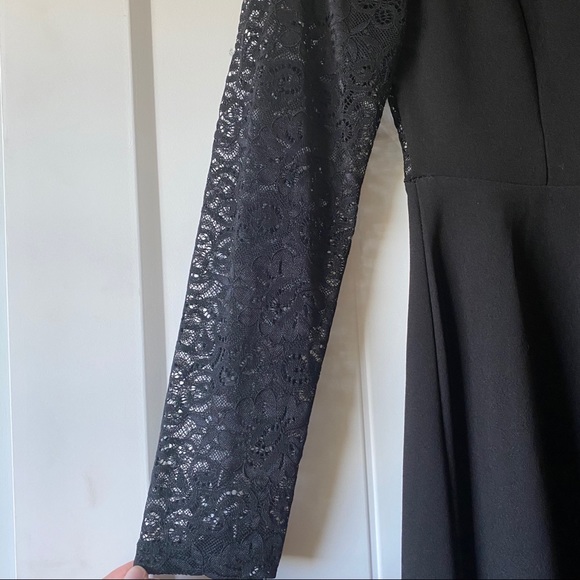 TRAC | Dress - Picture 3 of 7